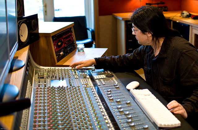 record producer dave chang at monkey puzzle house recording studios