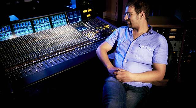 woodworm studios' stuart jones at the ssl duality mixing console