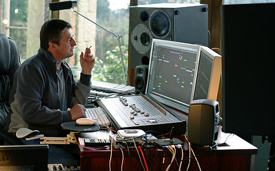 mike oldfield using logic on his computer