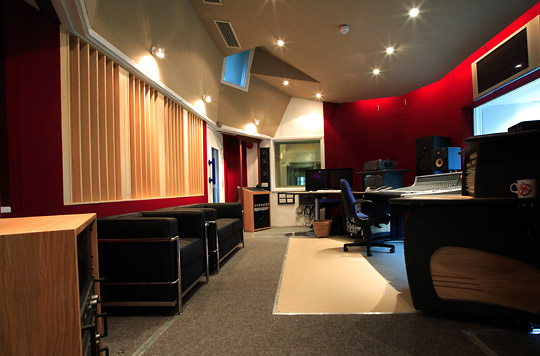 Real World Studios new AWS 900+ room