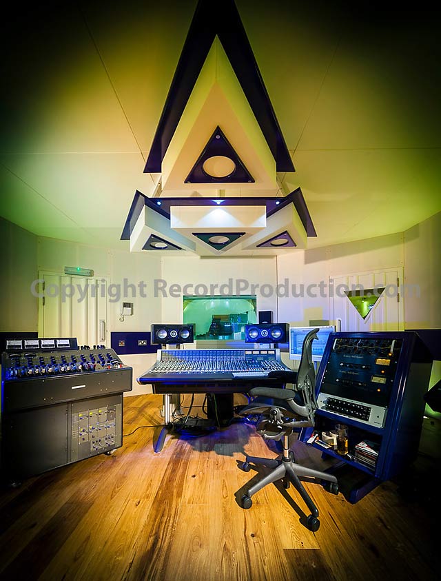 rimshot music studio, kent , england, control room shot