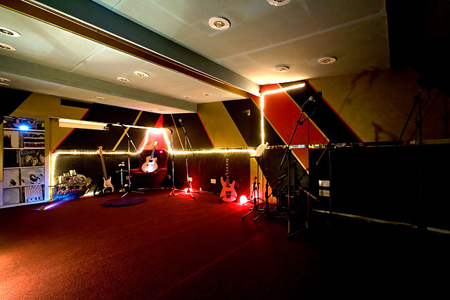 the suite studios - control room